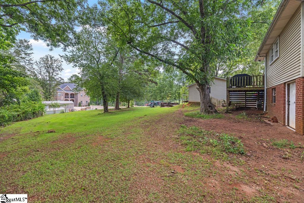 77 Loftis Road Travelers Rest, SC 29690 - Photo 24 of 34 Gallery Image 24