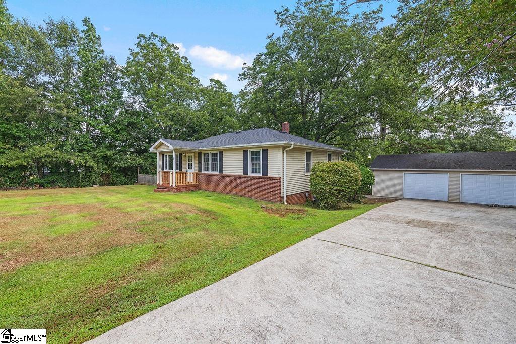 77 Loftis Road Travelers Rest, SC 29690 - Photo 26 of 34 Gallery Image 26