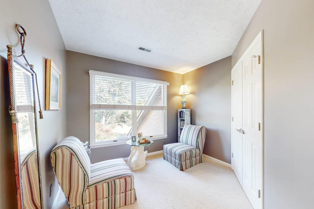313 Live Oak Road Aiken, SC 29803 - Photo 20 of 41 Owner bedroom sitting area!