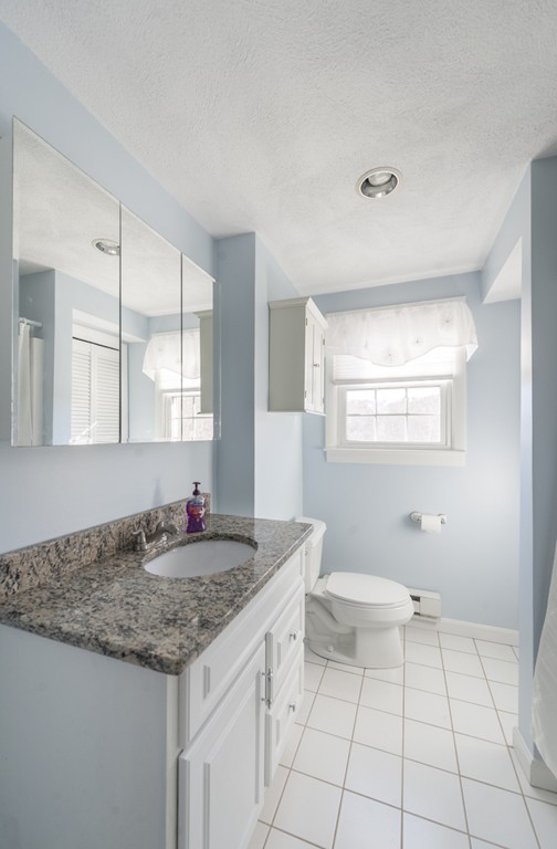 272 Den Quarry Road Lynn, MA 01904 - Photo 23 of 30 Gallery Image 23
