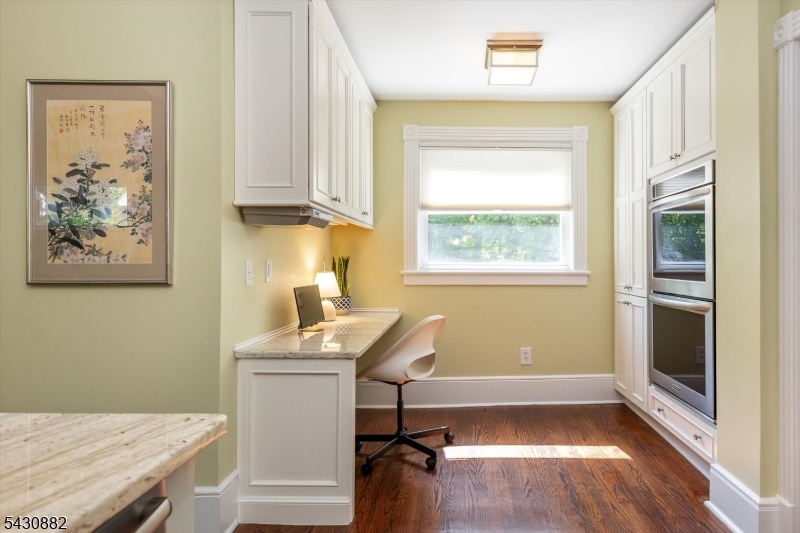 45 Hamilton Road Glen Ridge, NJ 07028 - Photo 23 of 45
