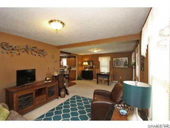 131 East 6th Street Roxana, IL 62084 - Photo 3 of 21