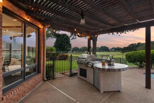 $774,900 | 719 Morningside Drive, Mansfield, TX 76063