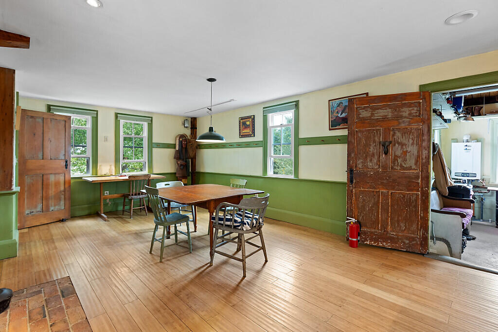 850 Lawrence Road Pownal, ME 04069 - Photo 11 of 87 30_BP5A0586_DxO_mls