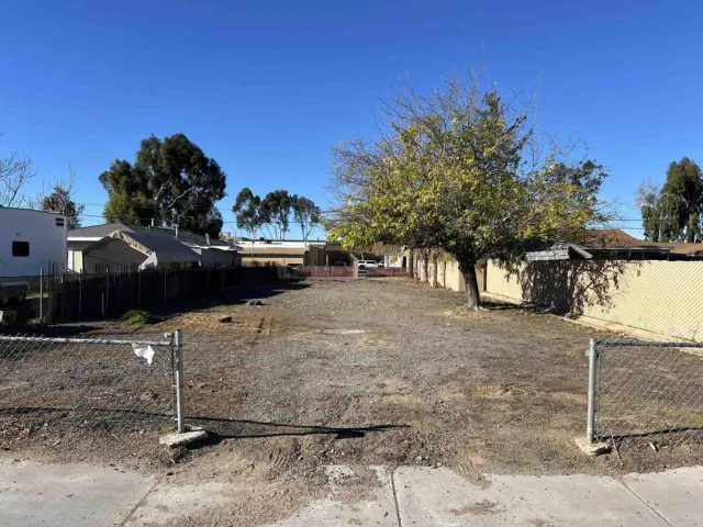 $150,000 | 281 D Street, Ramona, CA 92065