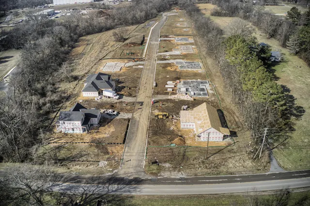 $459,900 | 113 Centennial Lane, Columbia, TN 38401