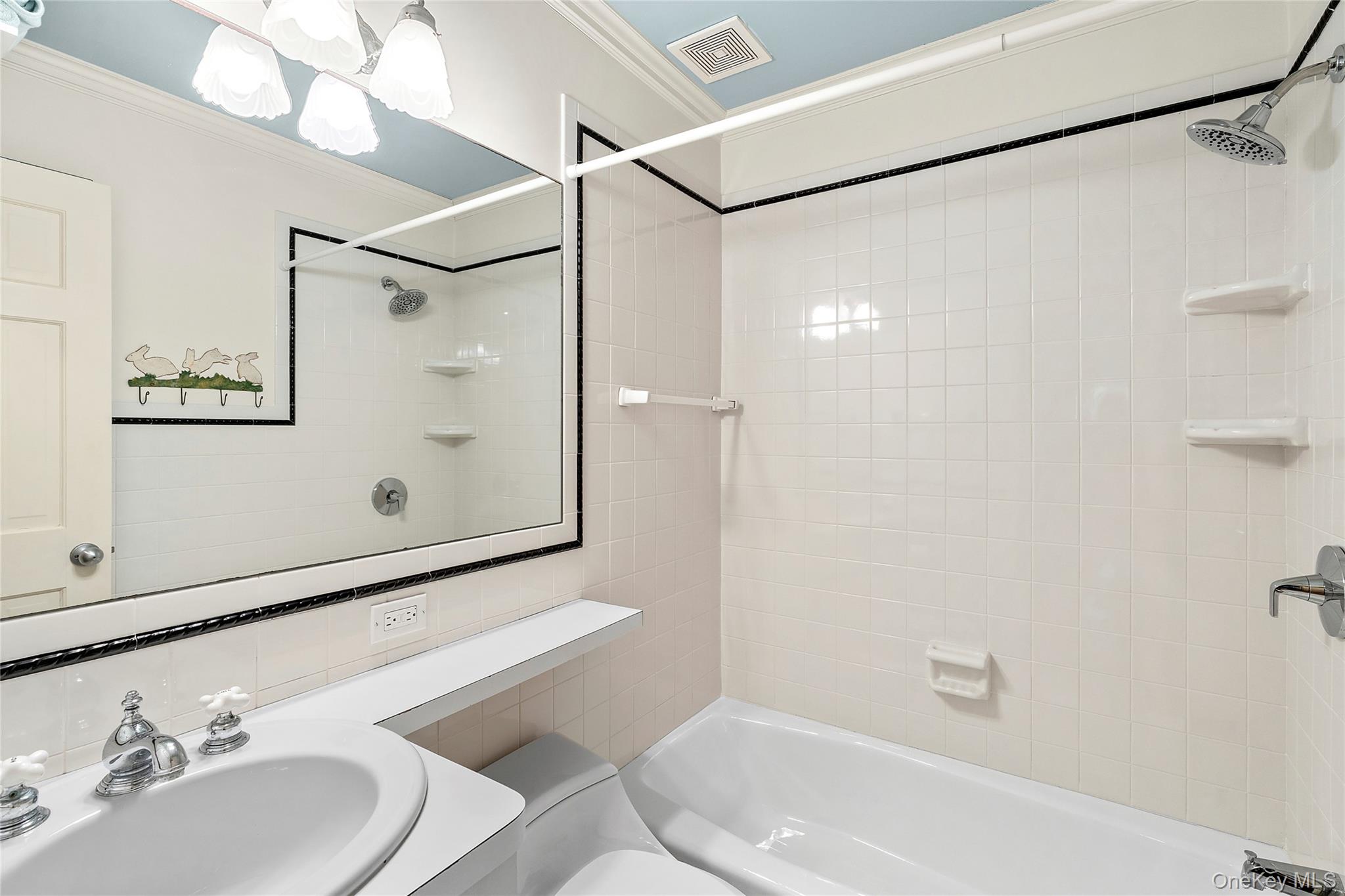 405 Dune Road Westhampton Beach, NY 11978 - Photo 16 of 18 Gallery Image 16