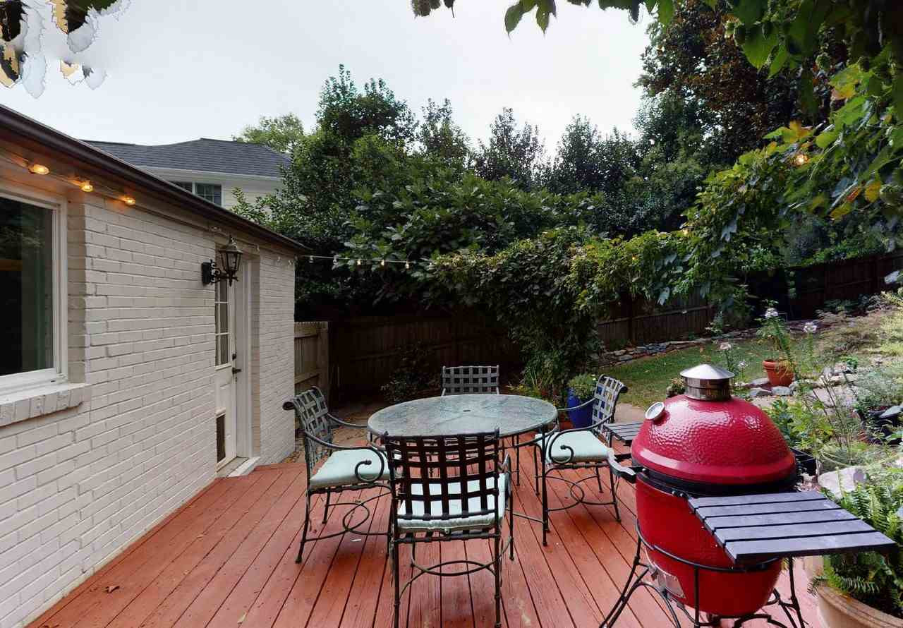 2706 Gordon Street Raleigh, NC 27608 - Photo 13 of 17 Photo 13