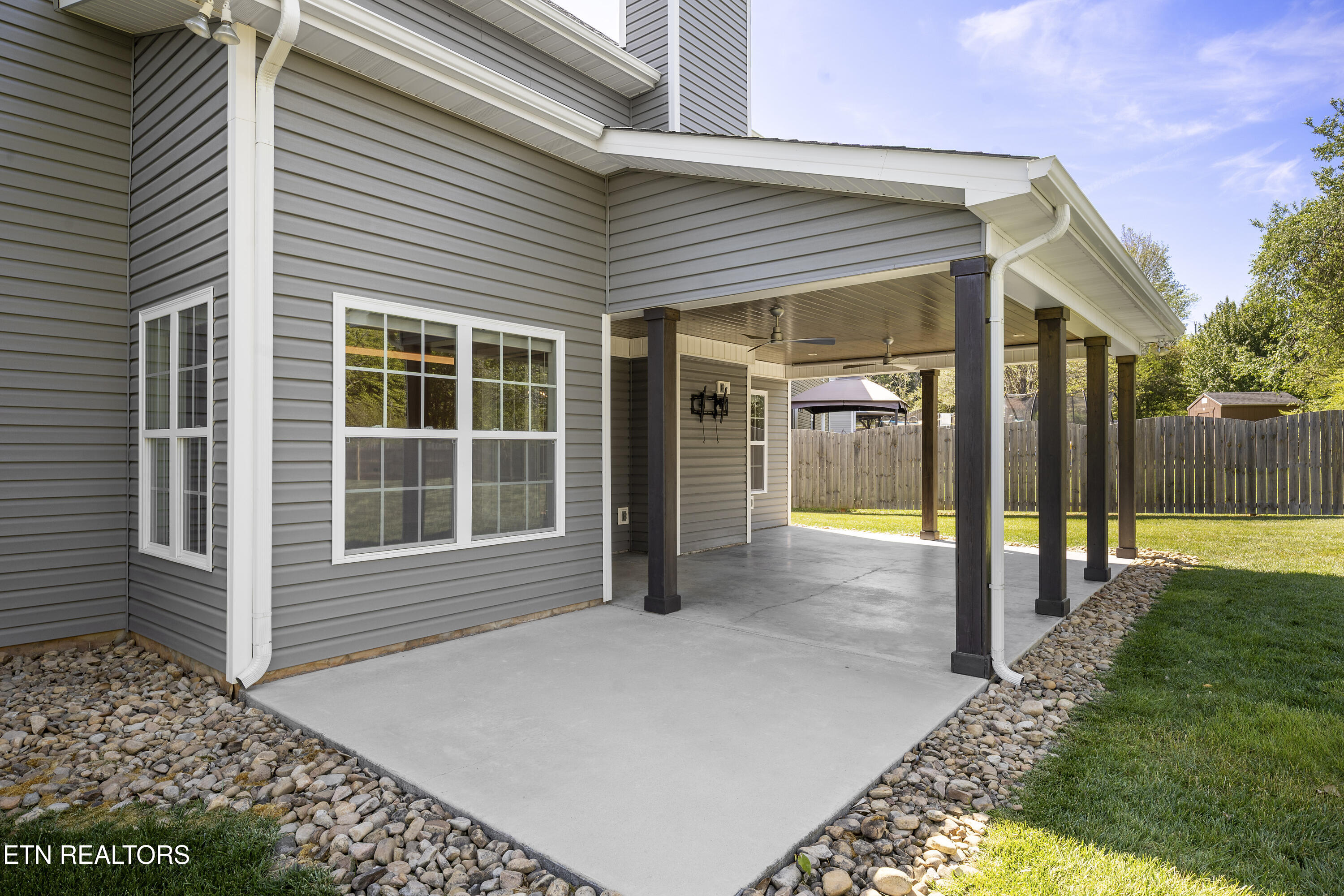 7325 Ladd Road Powell, TN 37849 - Photo 6 of 43 L40A8883