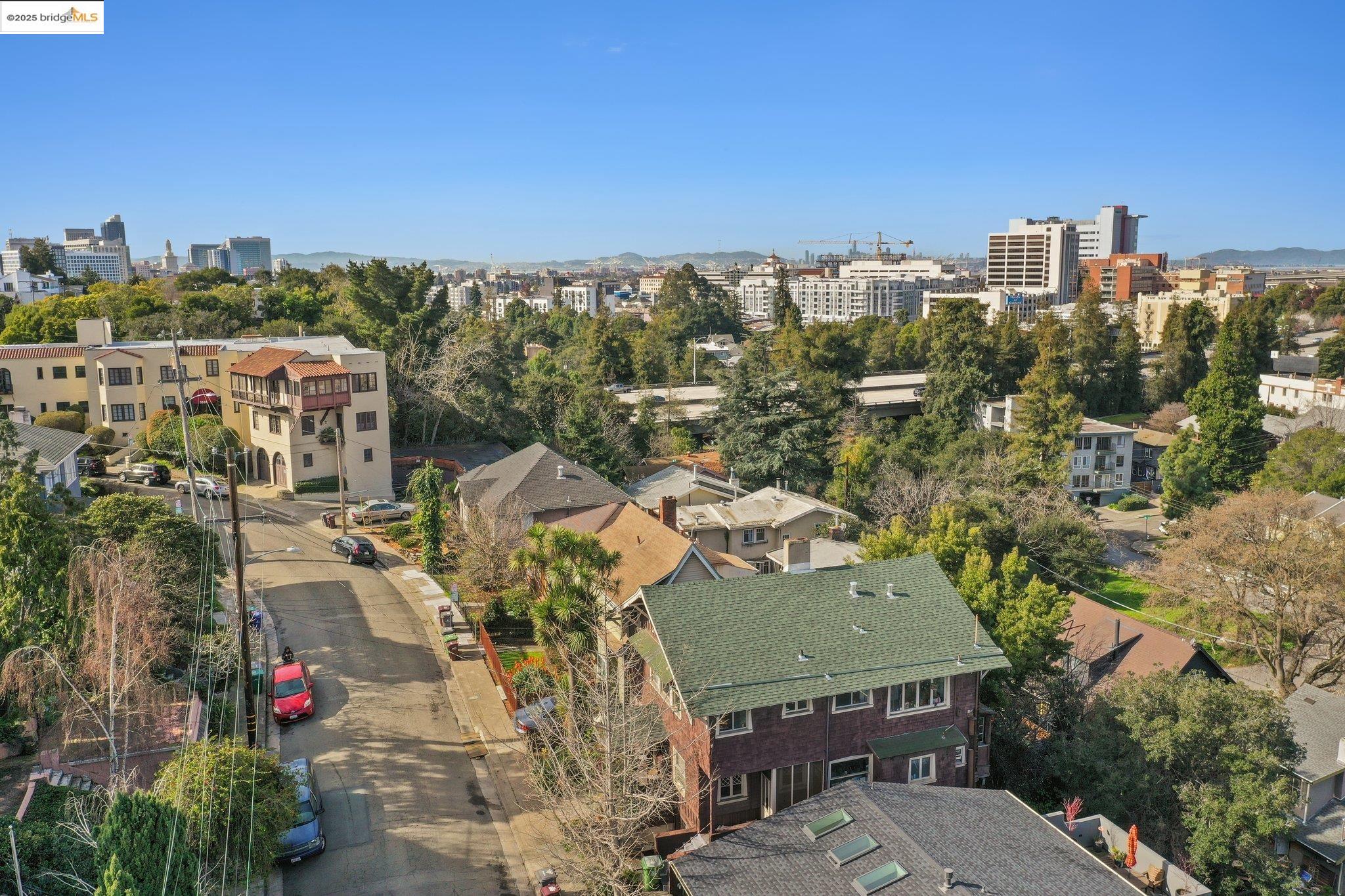 3537 Kempton Way Oakland, CA 94611 - Photo 12 of 17 a view of city