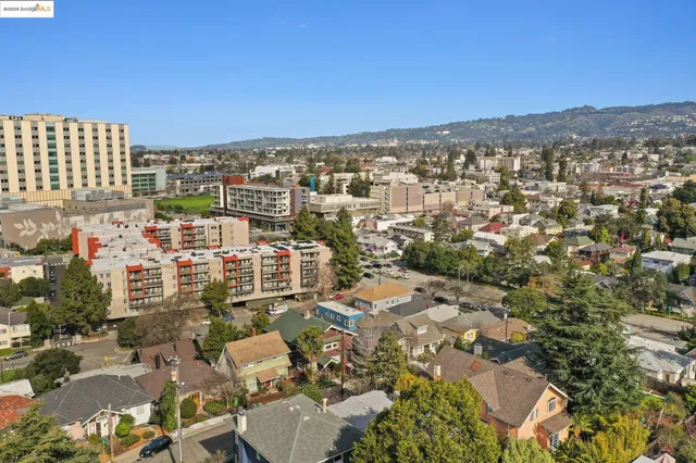 $795,000 | 3537 Kempton Way, Oakland, CA 94611