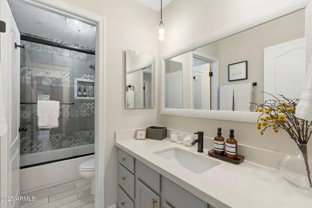 $8,000 | 9341 East Pershing Avenue, Scottsdale, AZ 85260