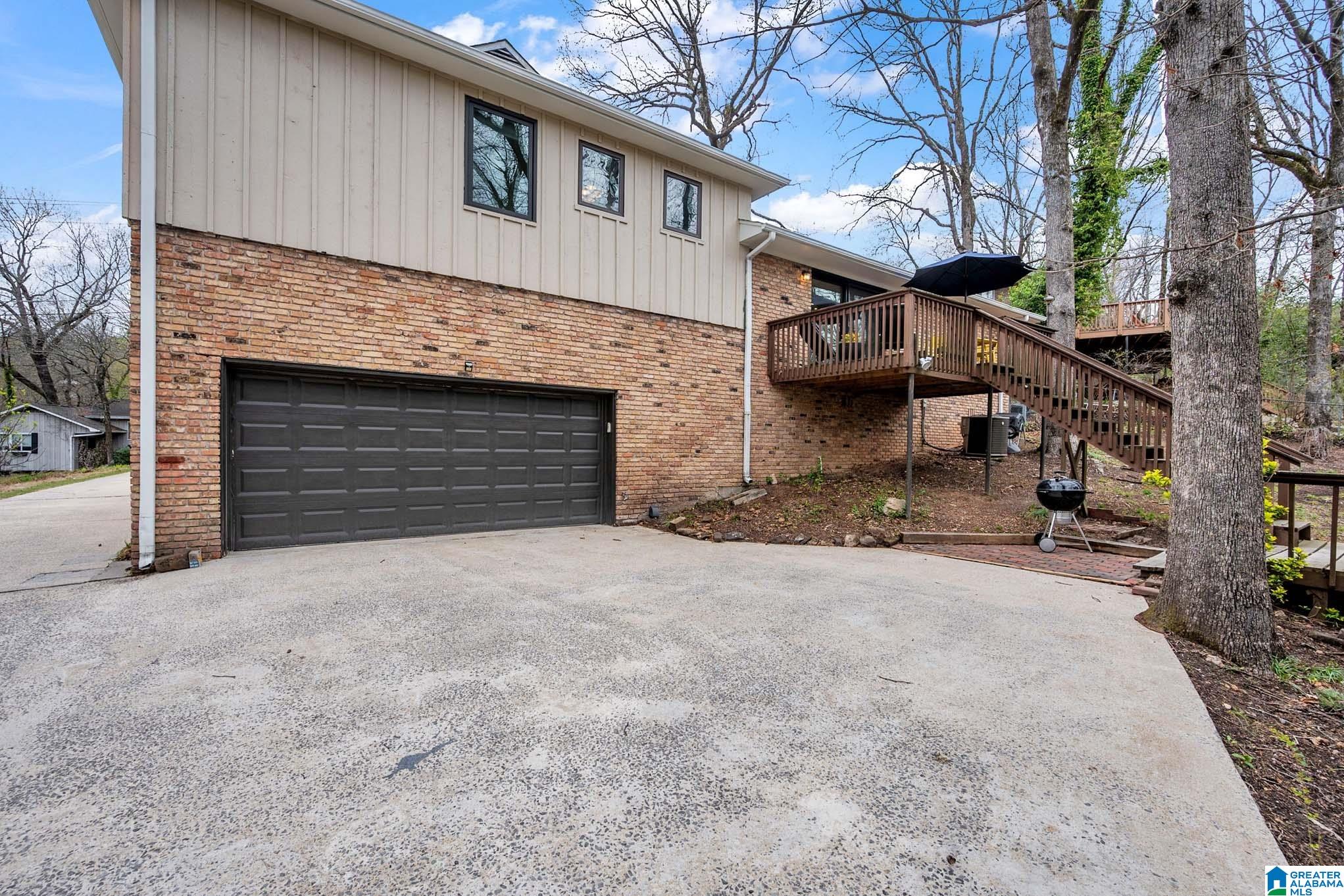 1329 Southhall Road Birmingham, AL 35213 - Photo 9 of 44