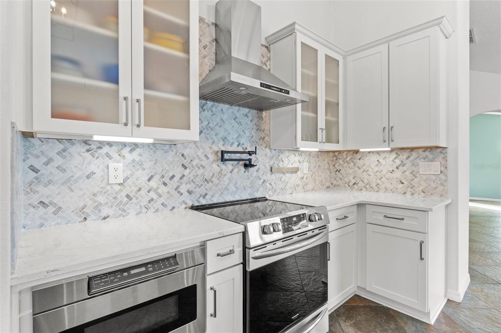 3456 Hanging Moss Loop Spring Hill, FL 34609 - Photo 23 of 81