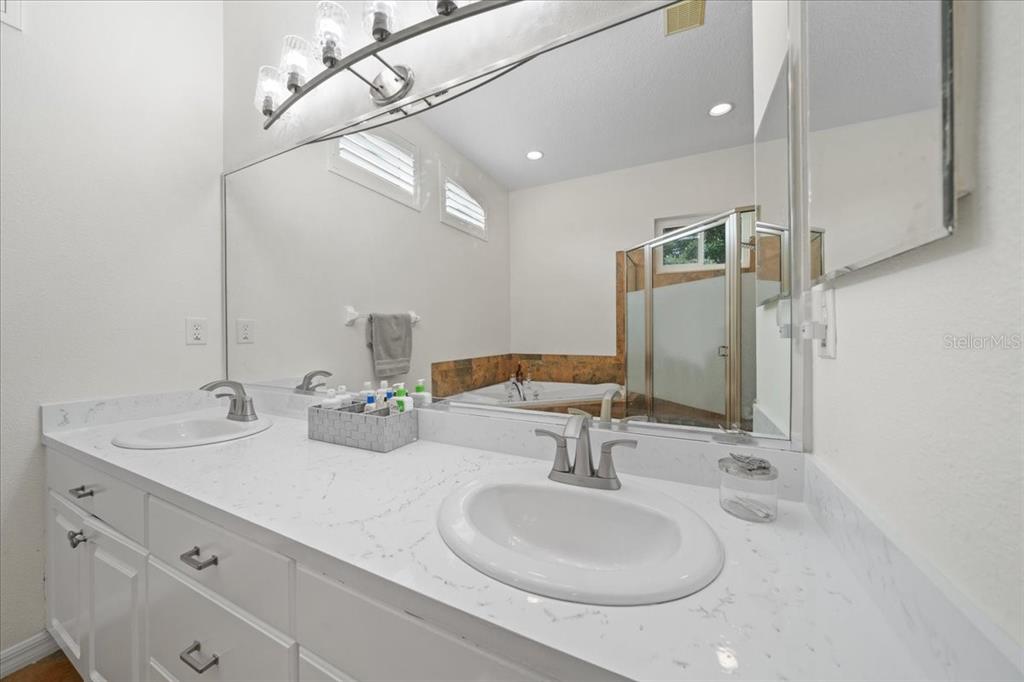 3456 Hanging Moss Loop Spring Hill, FL 34609 - Photo 39 of 81