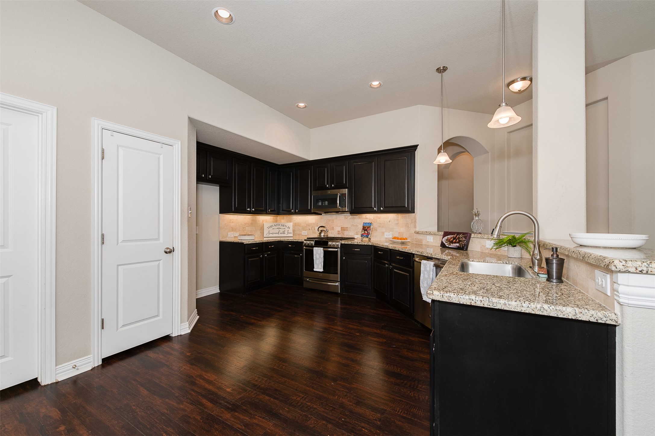 3045 Peterson Circle Bryan, TX 77802 - Photo 13 of 40