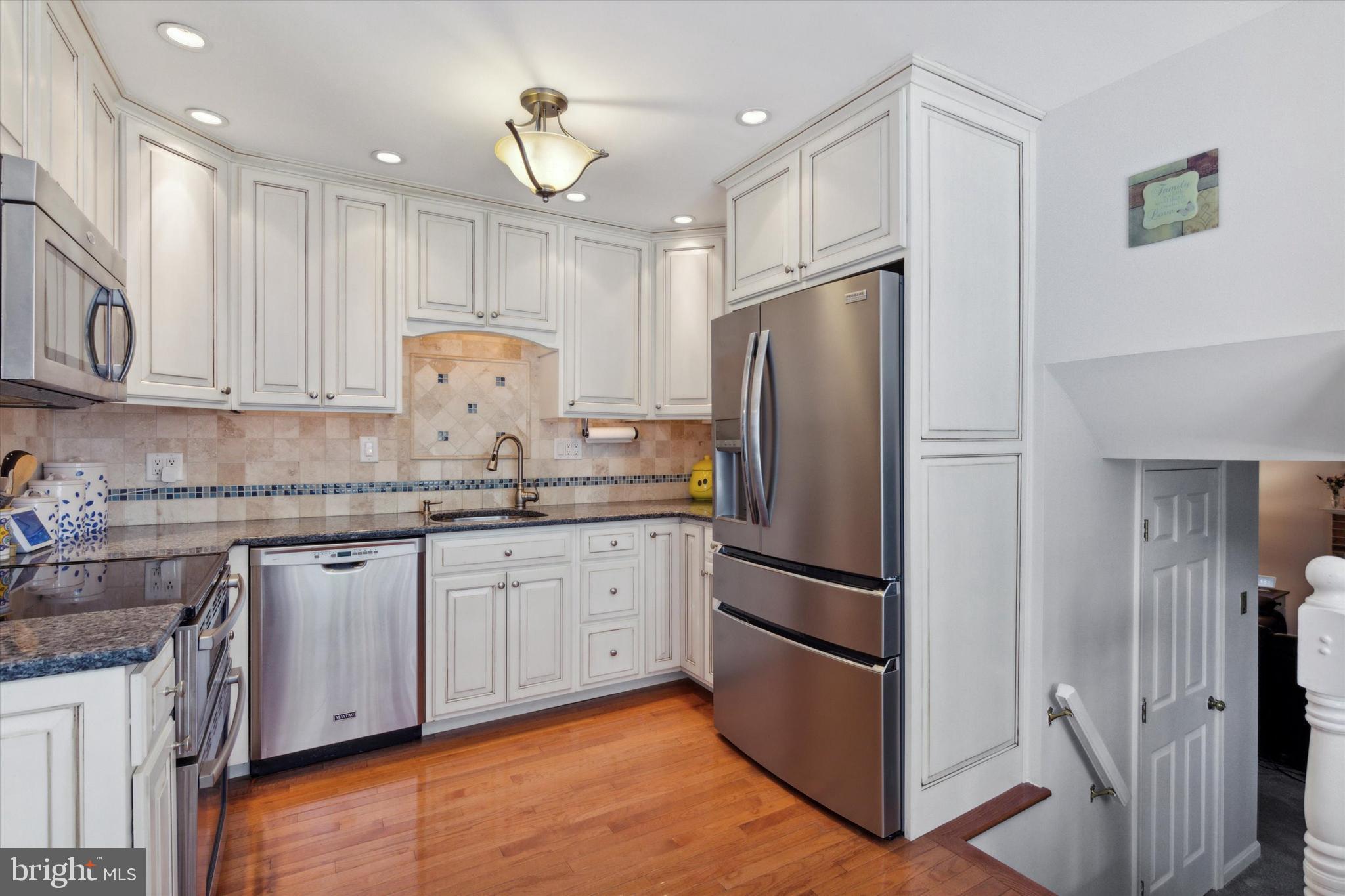 75 Cherokee Road Richboro, PA 18954 - Photo 9 of 48 Kitchen