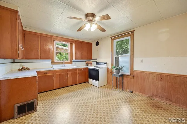 $198,500 | 640 North 3rd Street, Ste. Genevieve, MO 63670