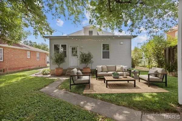 $184,500 | 640 North 3rd Street, Ste. Genevieve, MO 63670