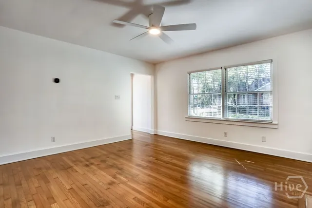 $2,200 | 916 Maupas Avenue, Unit TWO, Savannah, GA 31401