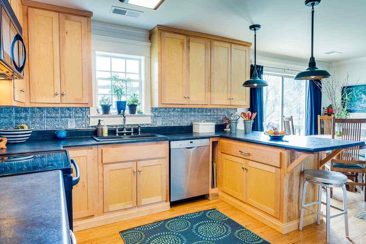9968 Batesville Road Afton, VA 22920 - Photo 9 of 36 Gallery Image 9
