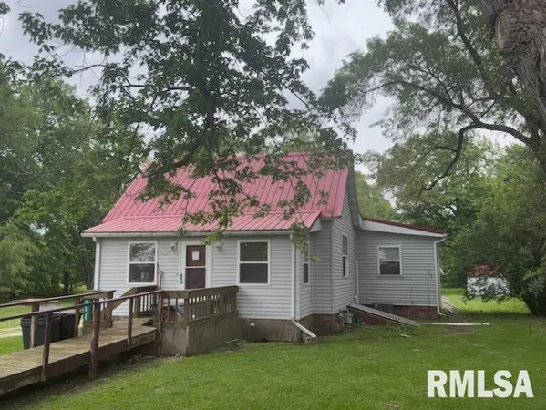 $142,000 | 21409 Highway 97, Cuba, IL 61427
