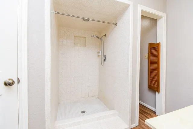 $2,300 | 15502 Rio Plaza Drive, Houston, TX 77083