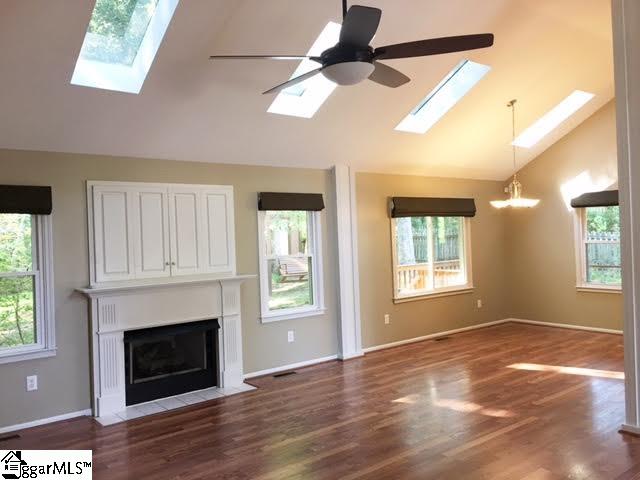 22 Chantilly Rue Court Simpsonville, SC 29681 - Photo 4 of 25 Gallery Image 4
