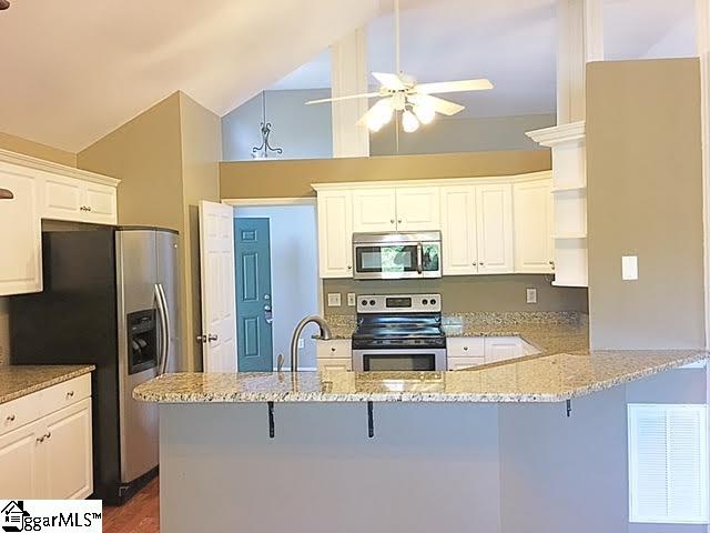 22 Chantilly Rue Court Simpsonville, SC 29681 - Photo 8 of 25 Gallery Image 8