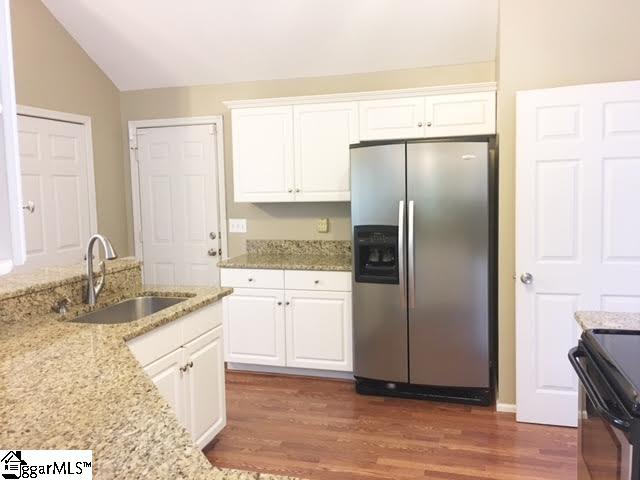 22 Chantilly Rue Court Simpsonville, SC 29681 - Photo 10 of 25 Gallery Image 10