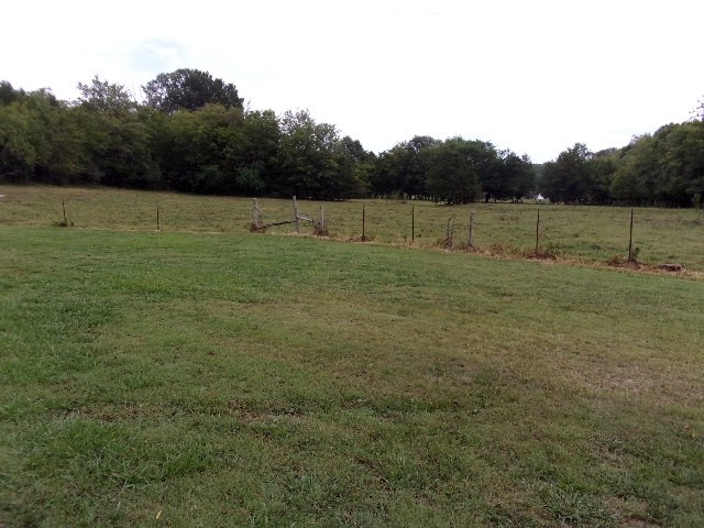 44 Stoneboro Road Fayetteville, TN 37334 - Photo 2 of 4