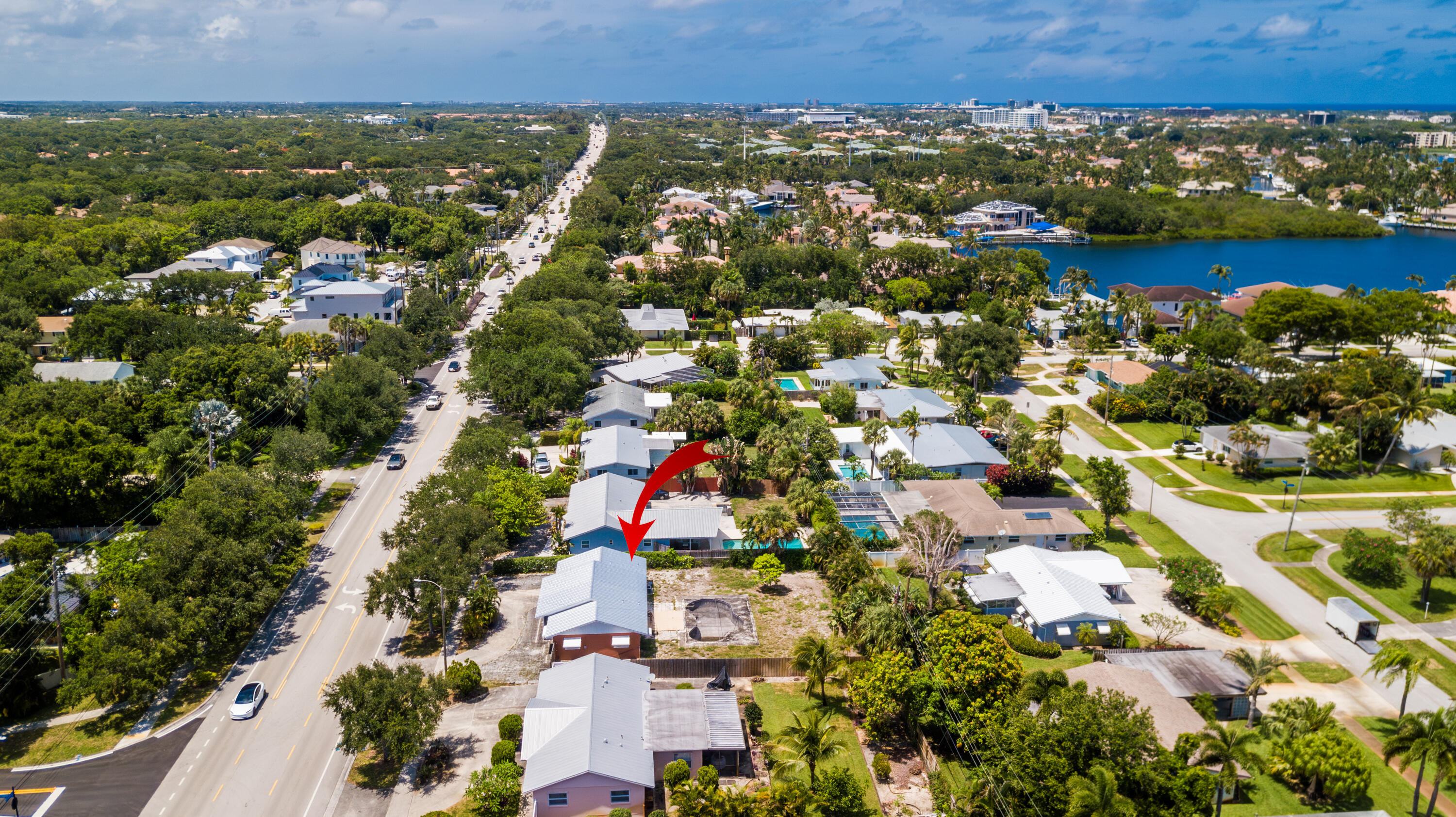 928 Prosperity Farms Road North Palm Beach, FL 33408 - Photo 4 of 24 928 Prosperity Farms Rd_Claudia Ford_3