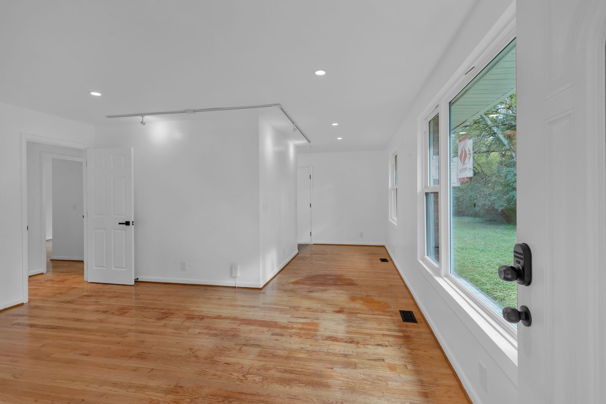 3638 Estes Road Nashville, TN 37215 - Photo 27 of 33