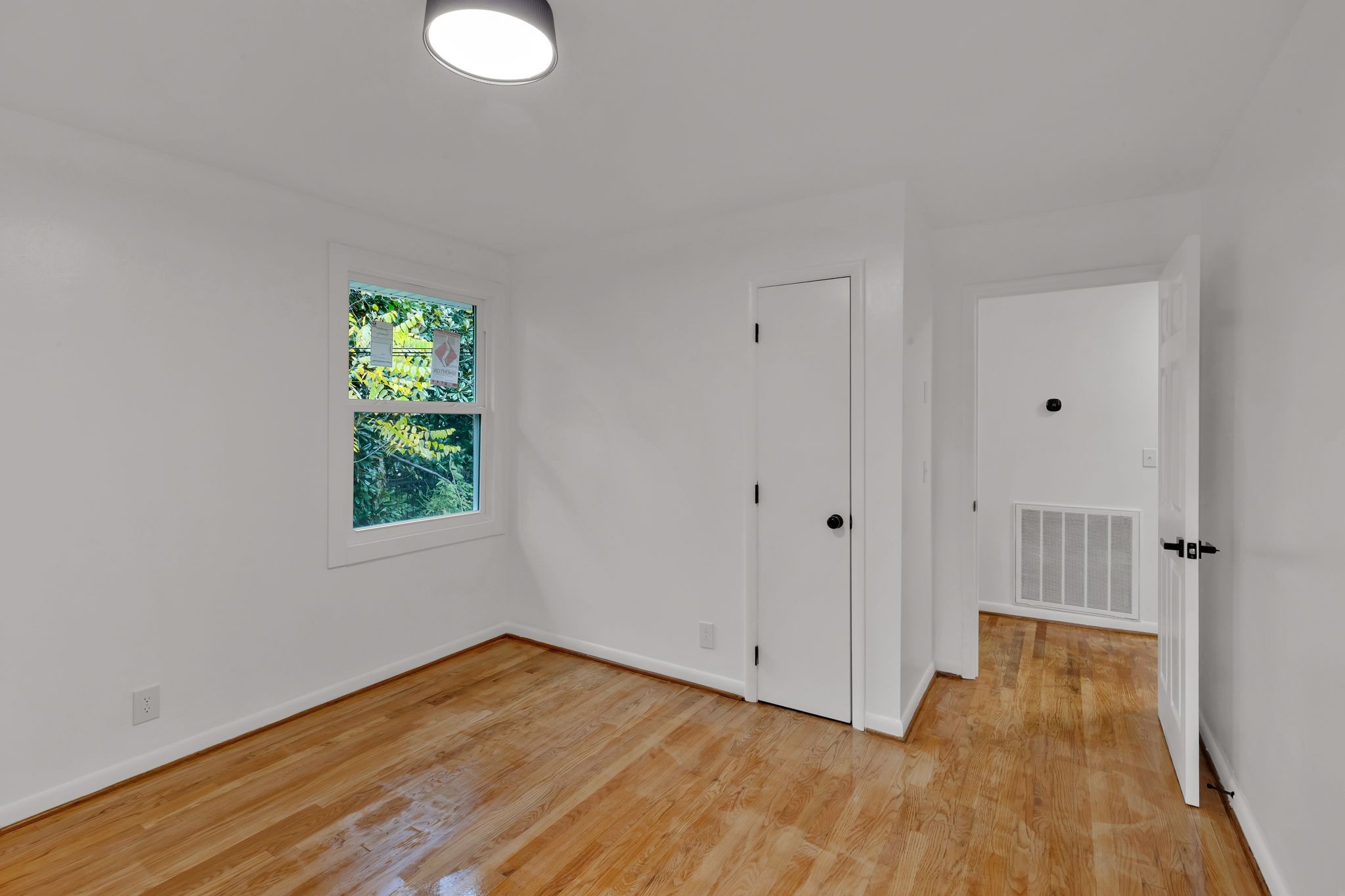 3638 Estes Road Nashville, TN 37215 - Photo 7 of 33