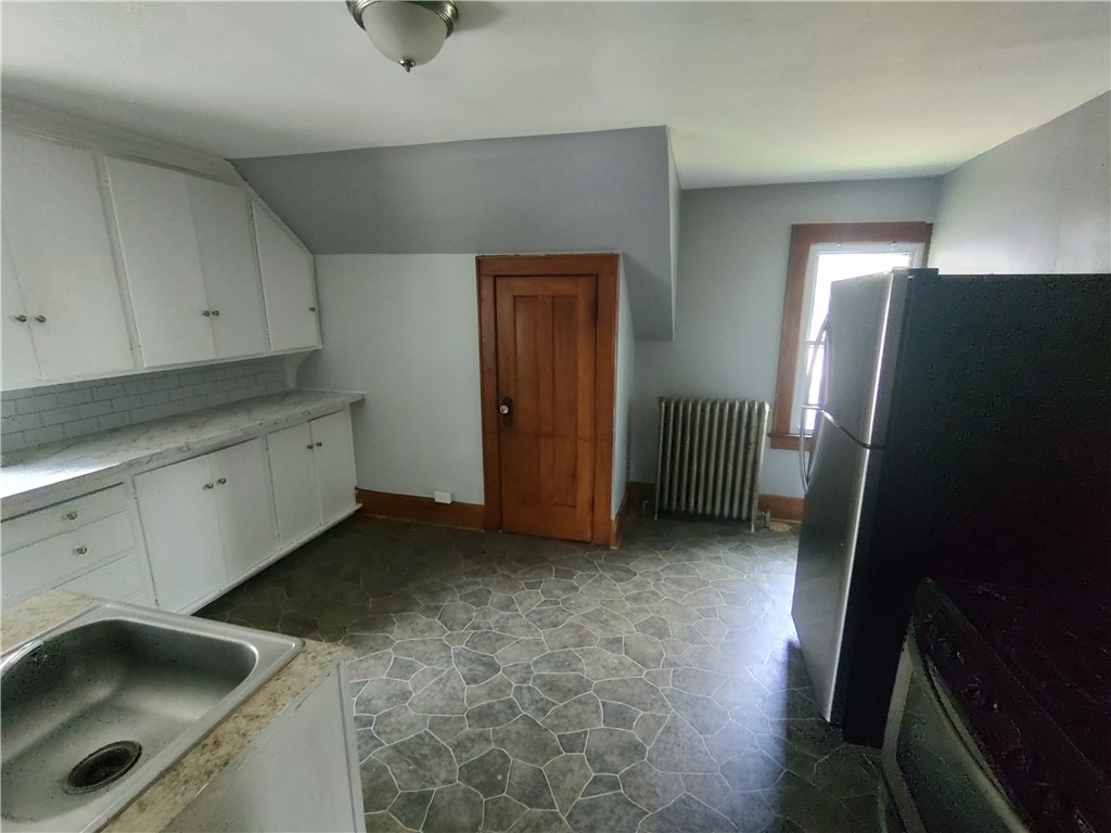 29 Hillcrest Street Rochester, NY 14609 - Photo 19 of 24 upsairs kitchen