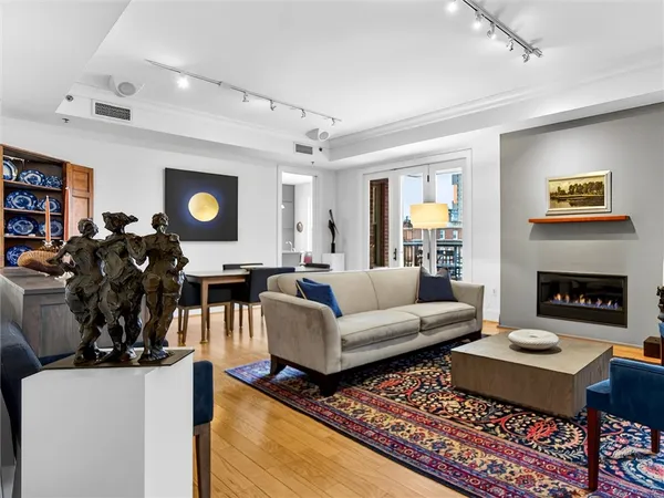 $625,000 | 130 East Avenue, Unit UN440, Rochester, NY 14604