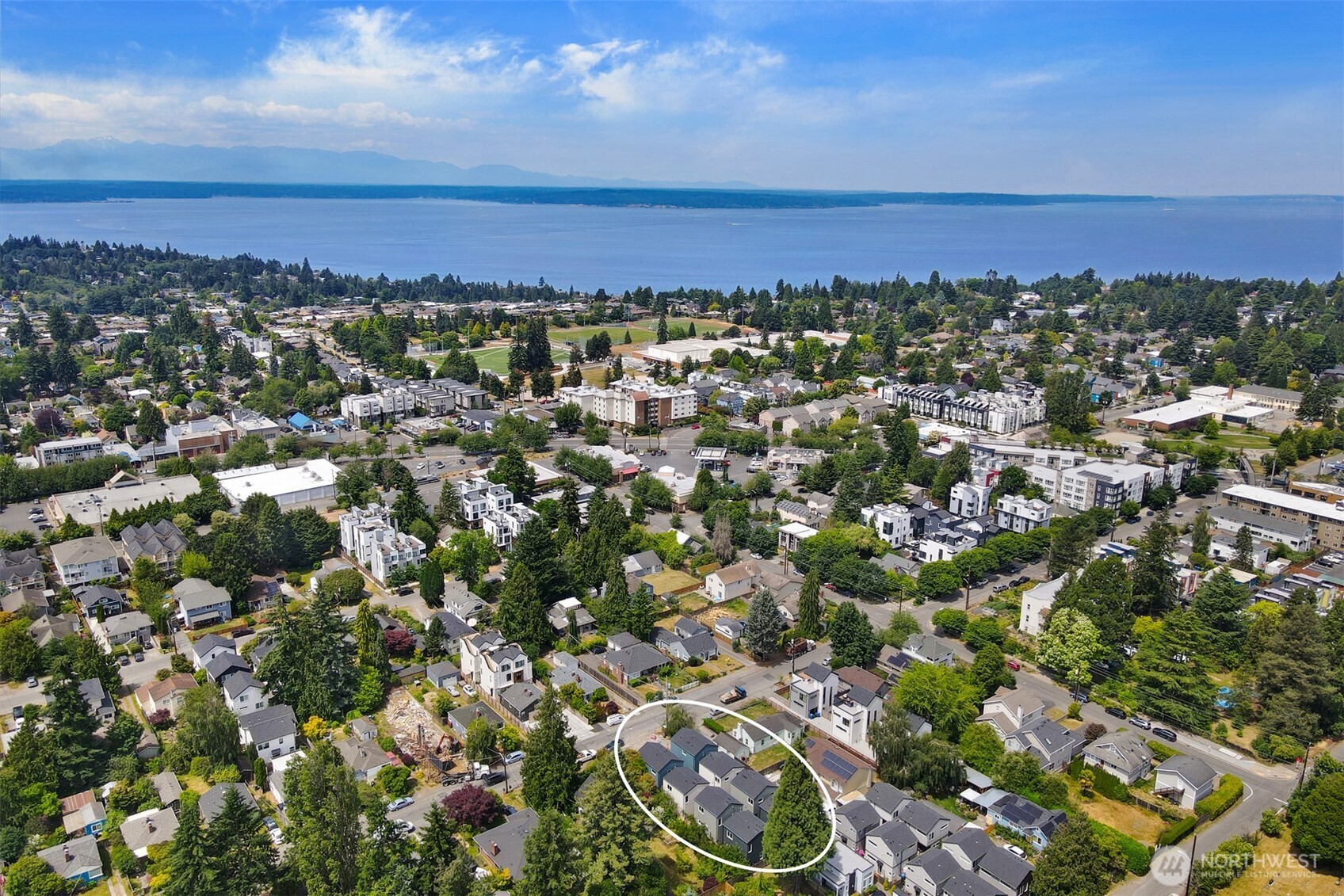 8738 13th Avenue Northwest Seattle, WA 98117 - Photo 24 of 27