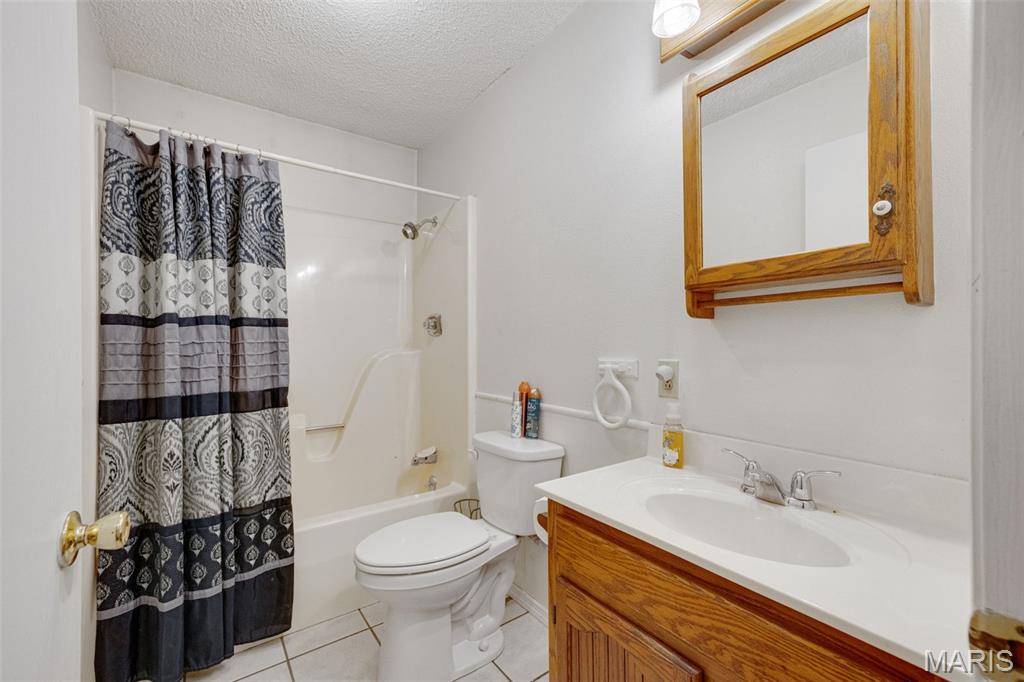 10023 Liberty Road Potosi, MO 63664 - Photo 13 of 27