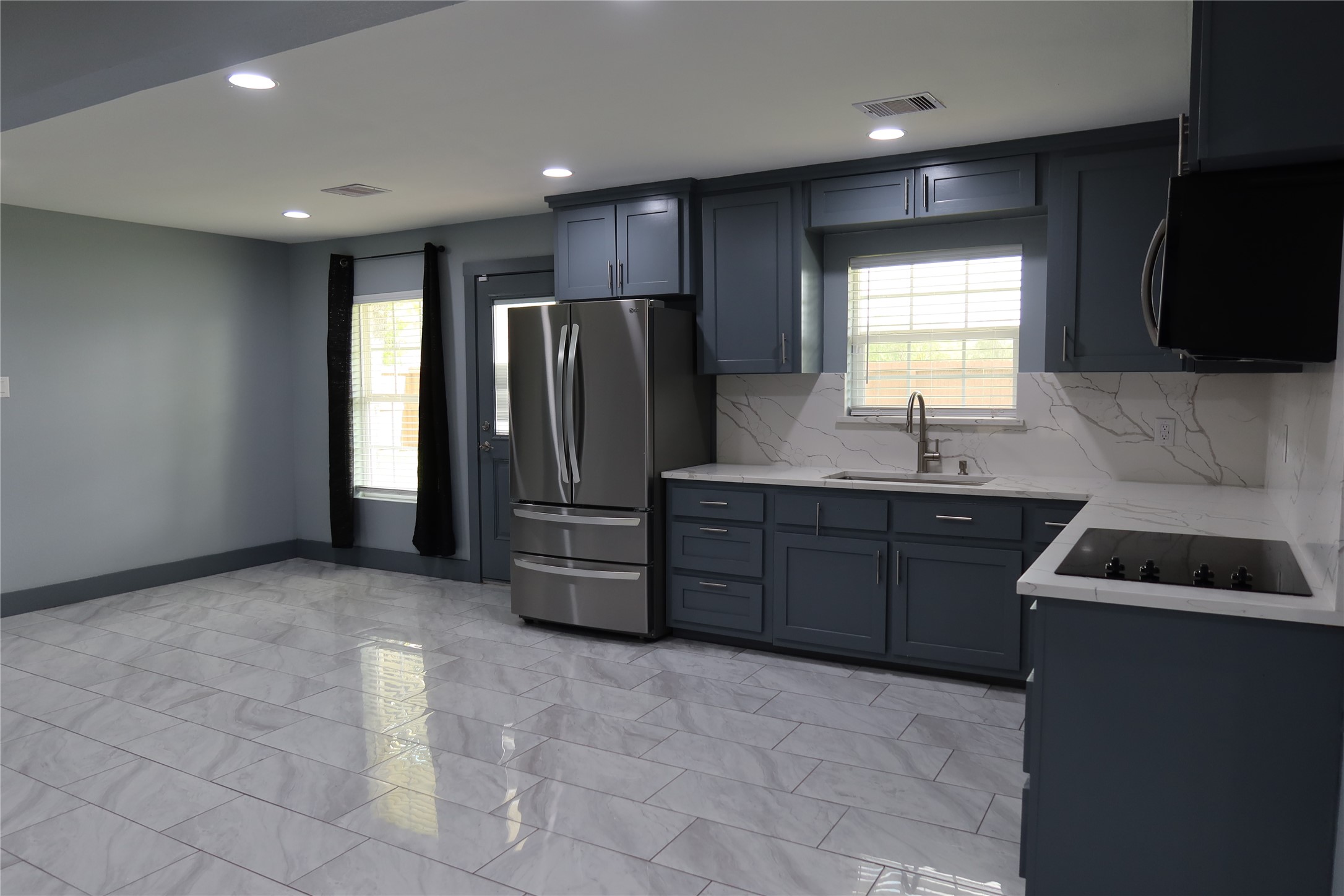 13121 Unison Road Houston, TX 77044 - Photo 7 of 27