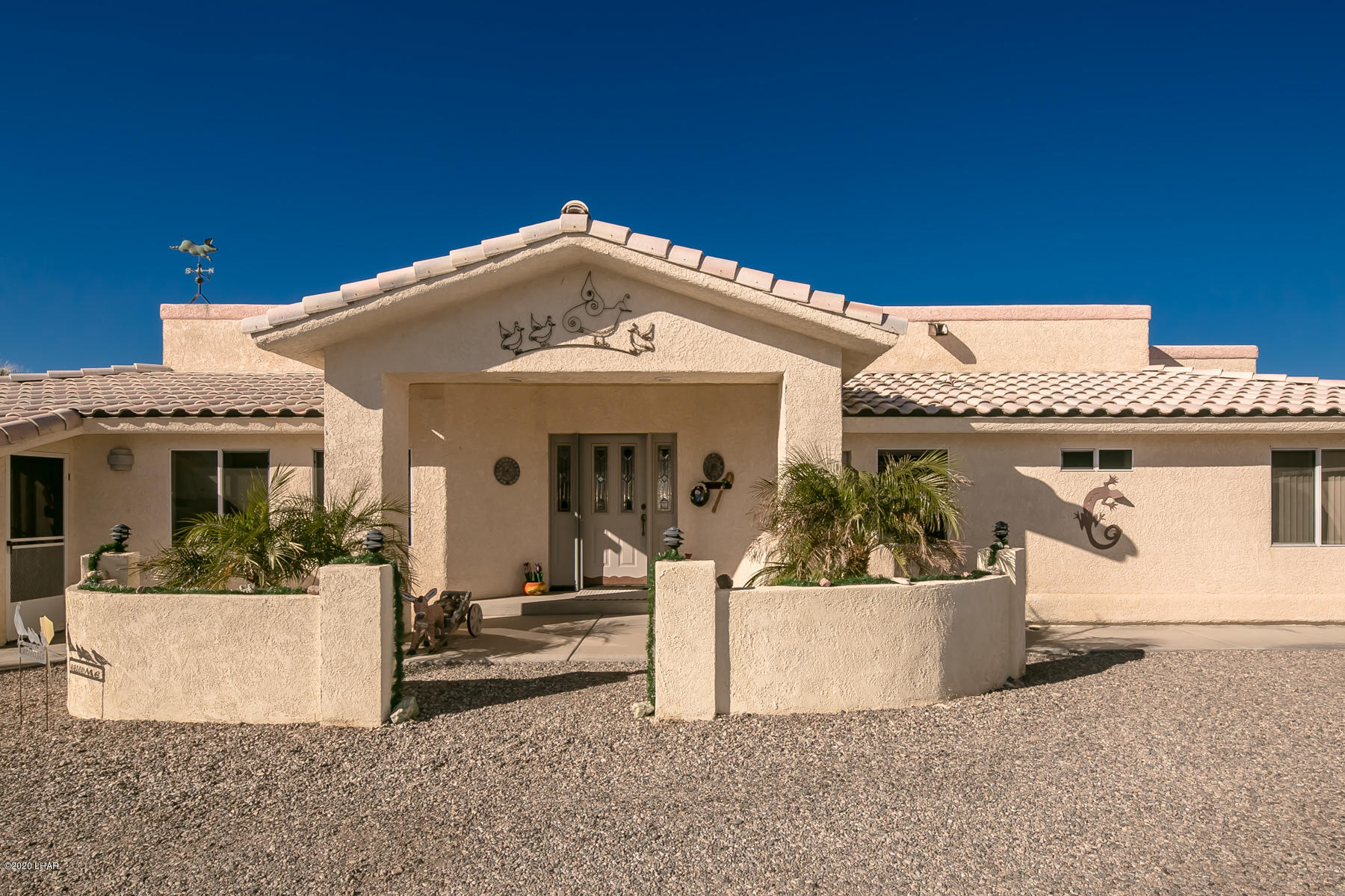 1340 London Bridge Road Lake Havasu City, AZ 86404 - Photo 17 of 120 1340LondonBridgeRd_17