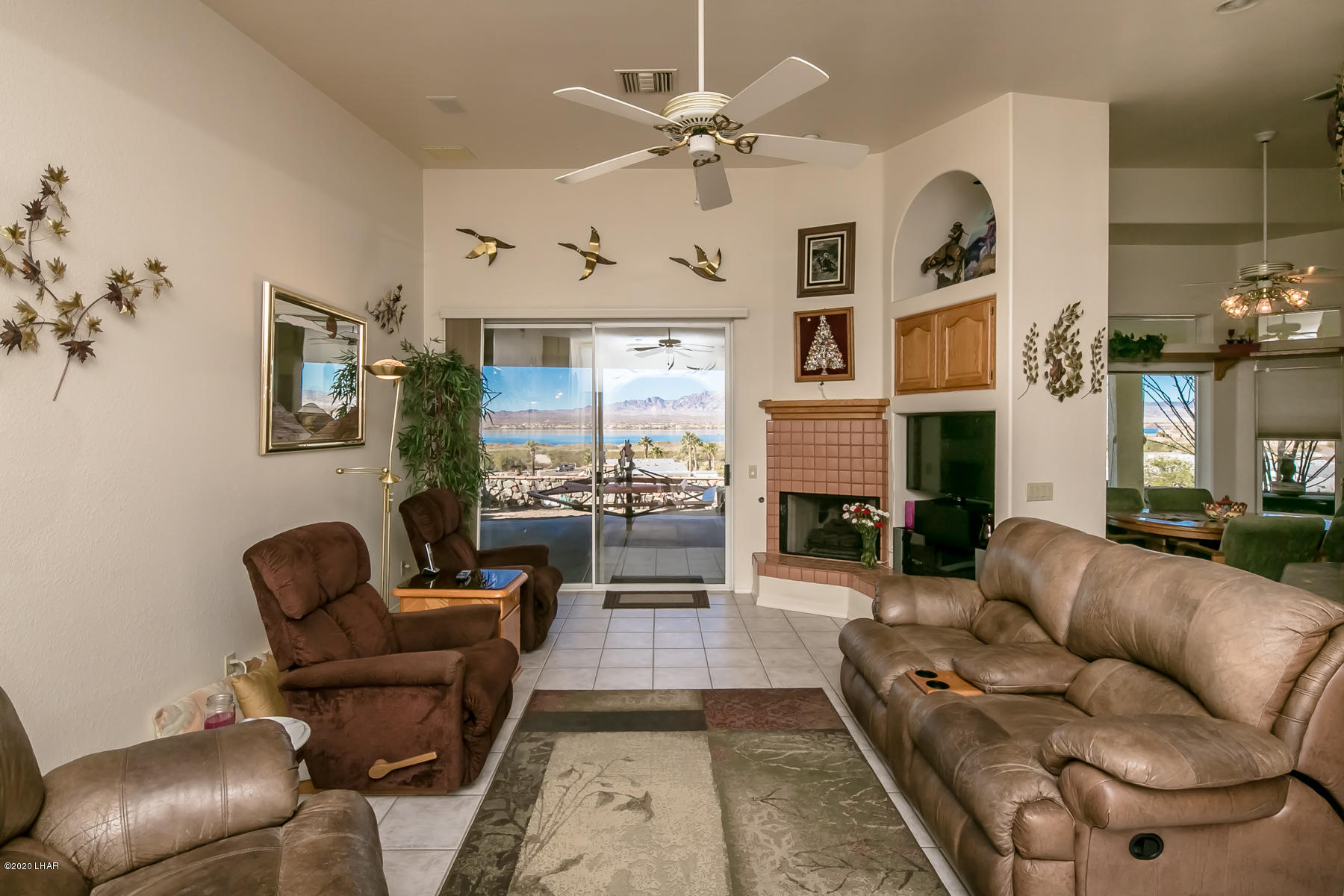 1340 London Bridge Road Lake Havasu City, AZ 86404 - Photo 20 of 120 1340LondonBridgeRd_20