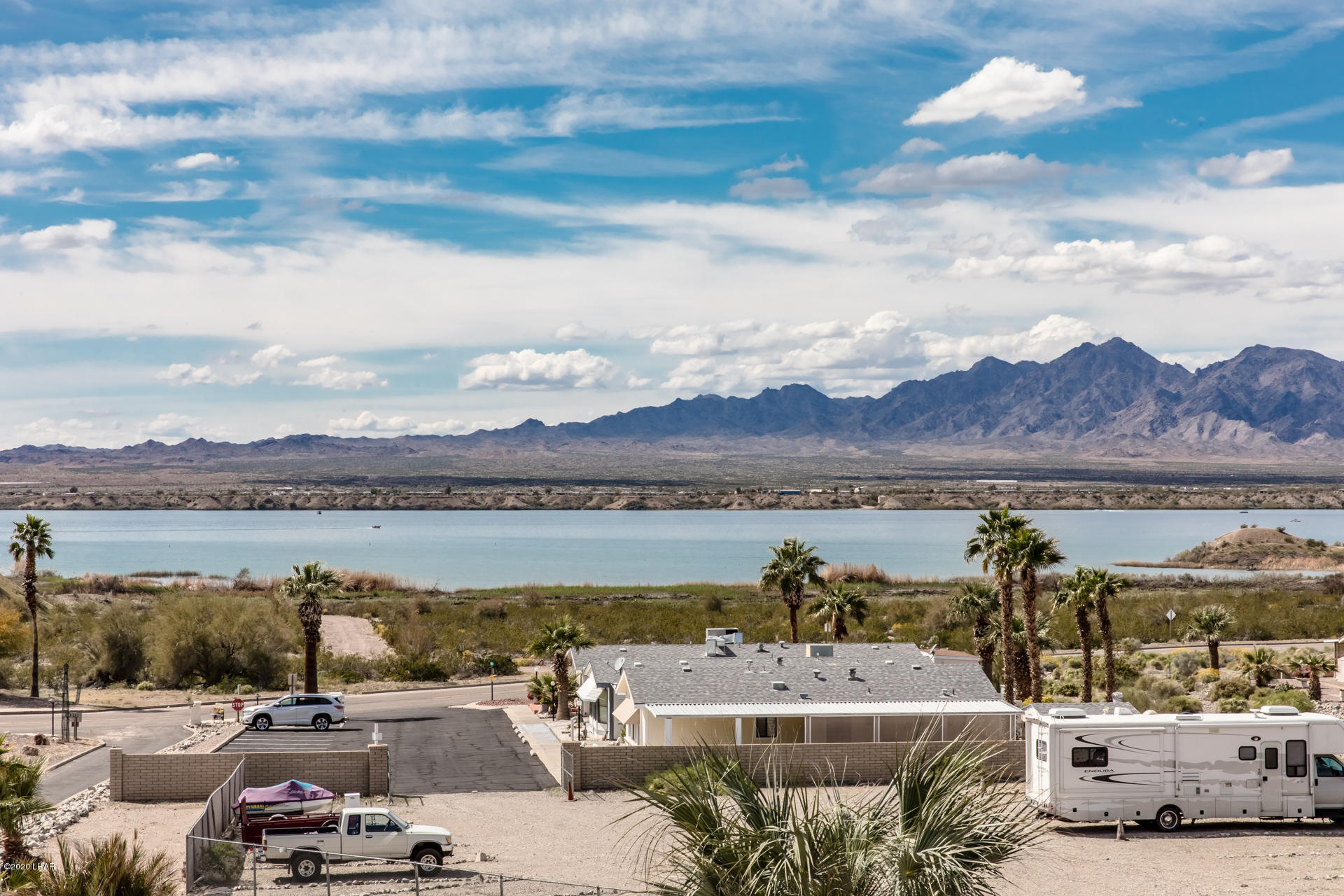 1340 London Bridge Road Lake Havasu City, AZ 86404 - Photo 2 of 120 1340LondonBridgeRd_62