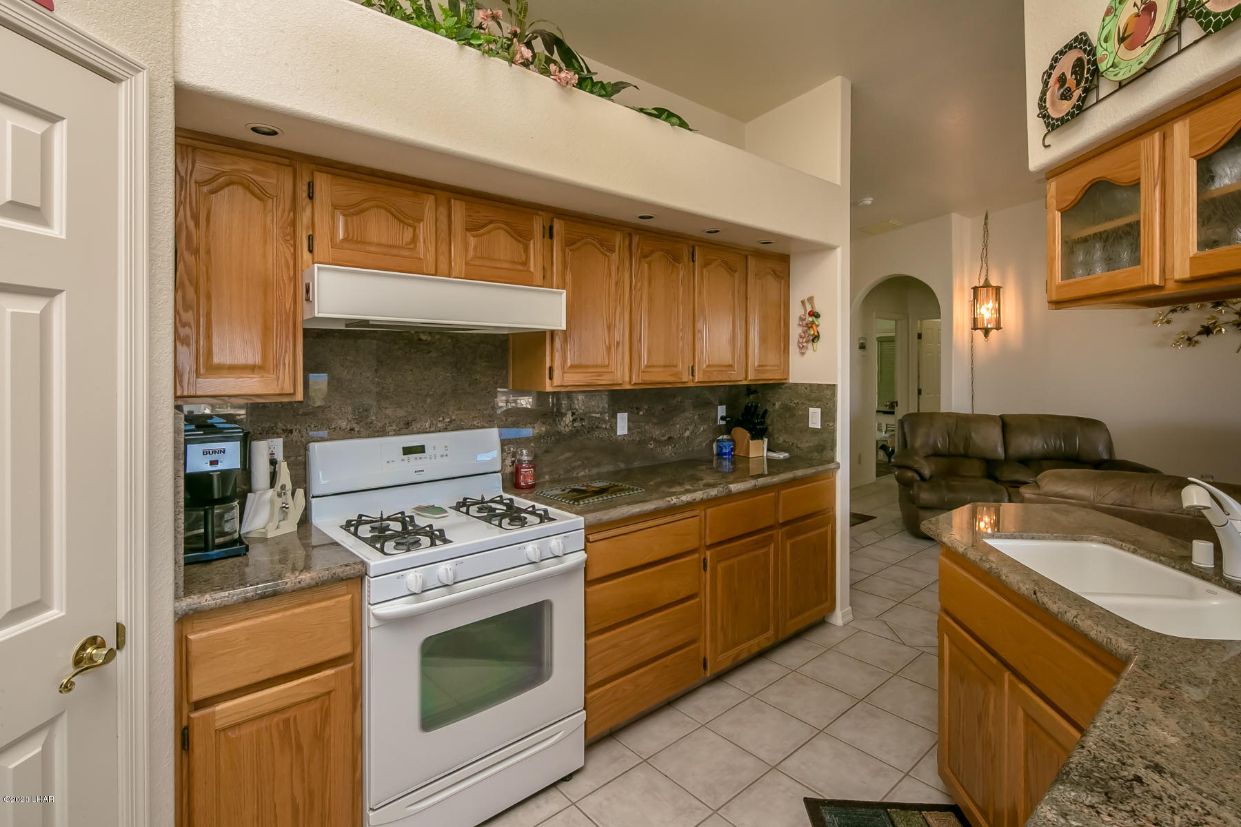 1340 London Bridge Road Lake Havasu City, AZ 86404 - Photo 27 of 120 1340LondonBridgeRd_27