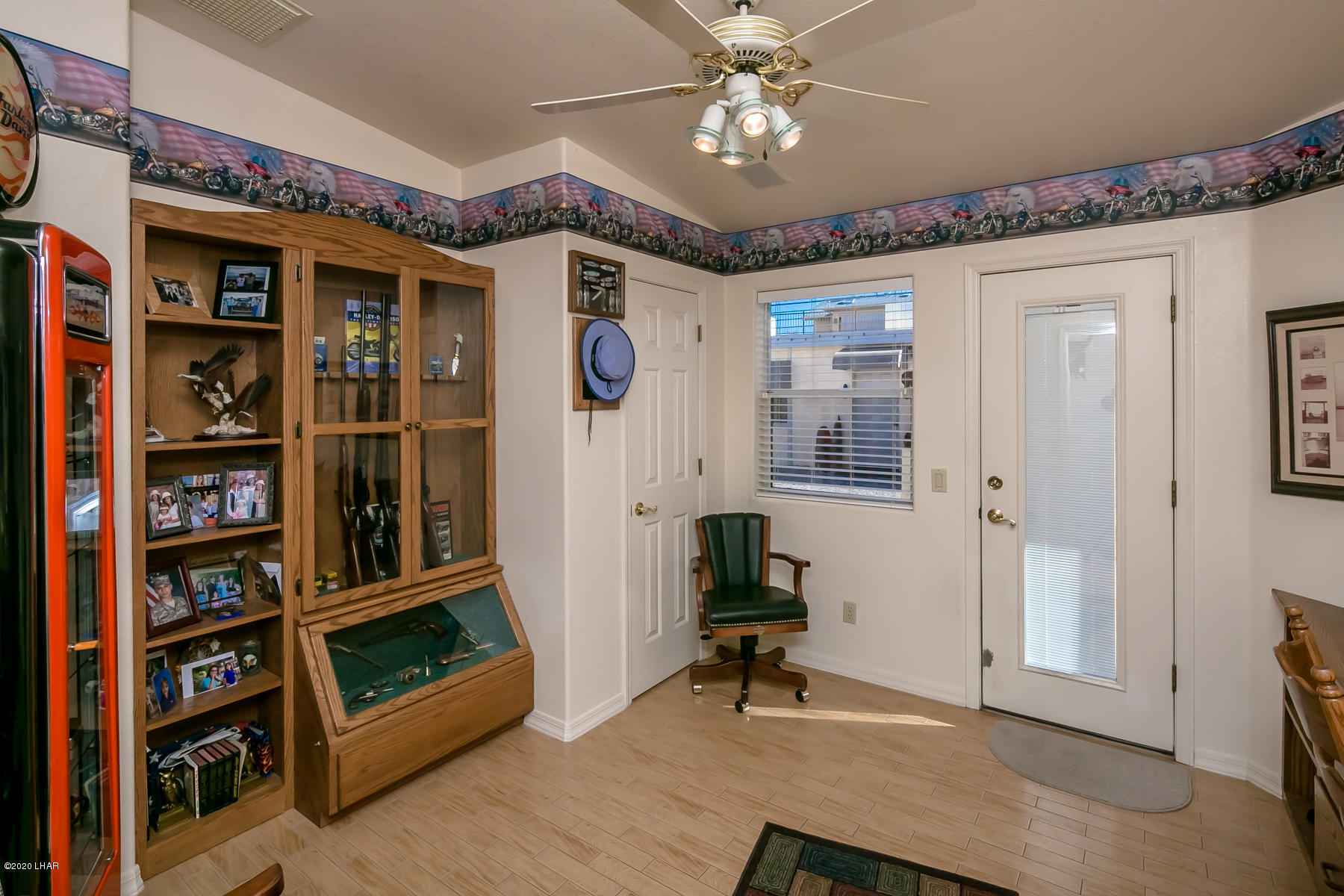 1340 London Bridge Road Lake Havasu City, AZ 86404 - Photo 39 of 120 1340LondonBridgeRd_39