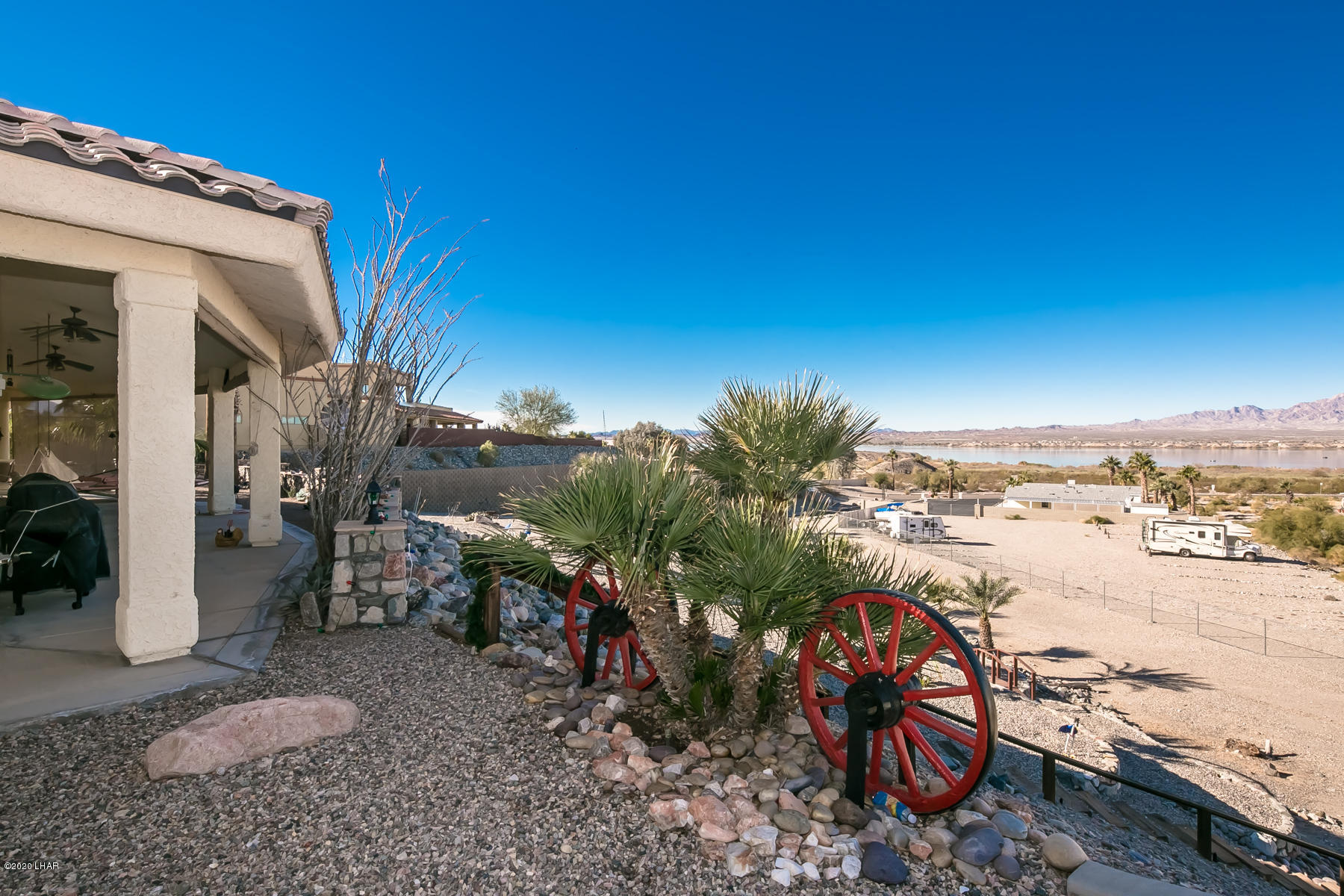 1340 London Bridge Road Lake Havasu City, AZ 86404 - Photo 53 of 120 1340LondonBridgeRd_53