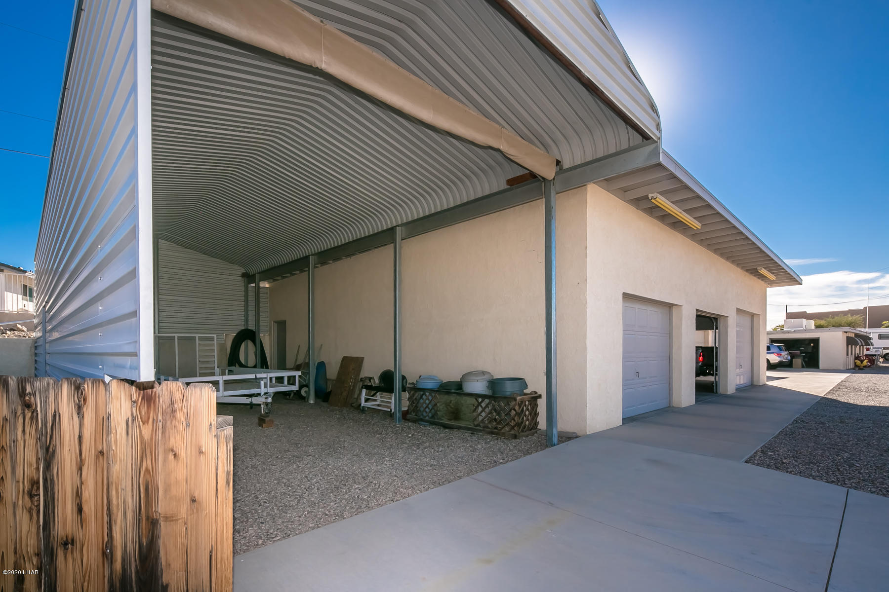1340 London Bridge Road Lake Havasu City, AZ 86404 - Photo 56 of 120 1340LondonBridgeRd_56