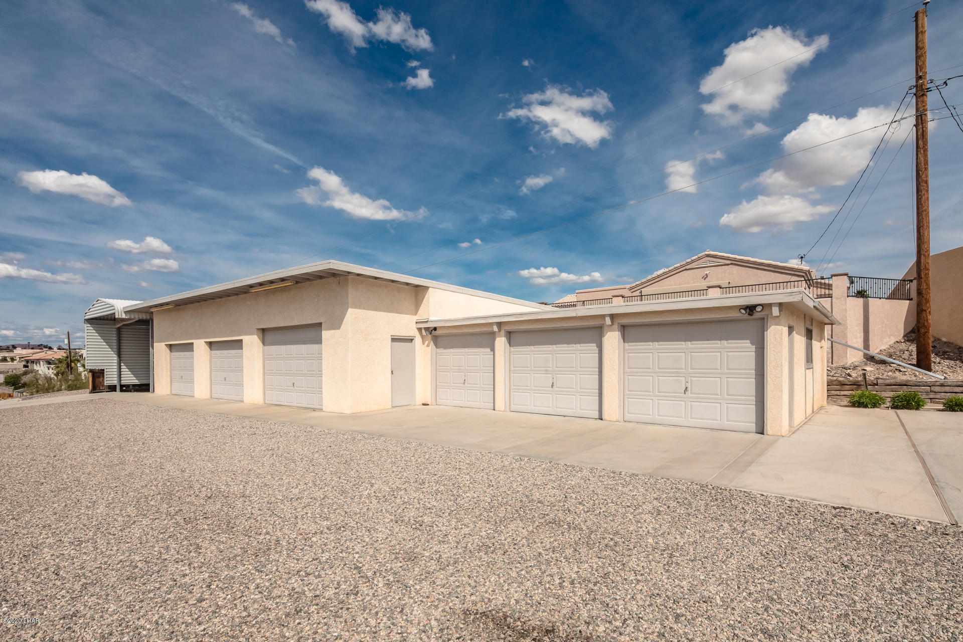 1340 London Bridge Road Lake Havasu City, AZ 86404 - Photo 8 of 120 1340LondonBridgeRd_92