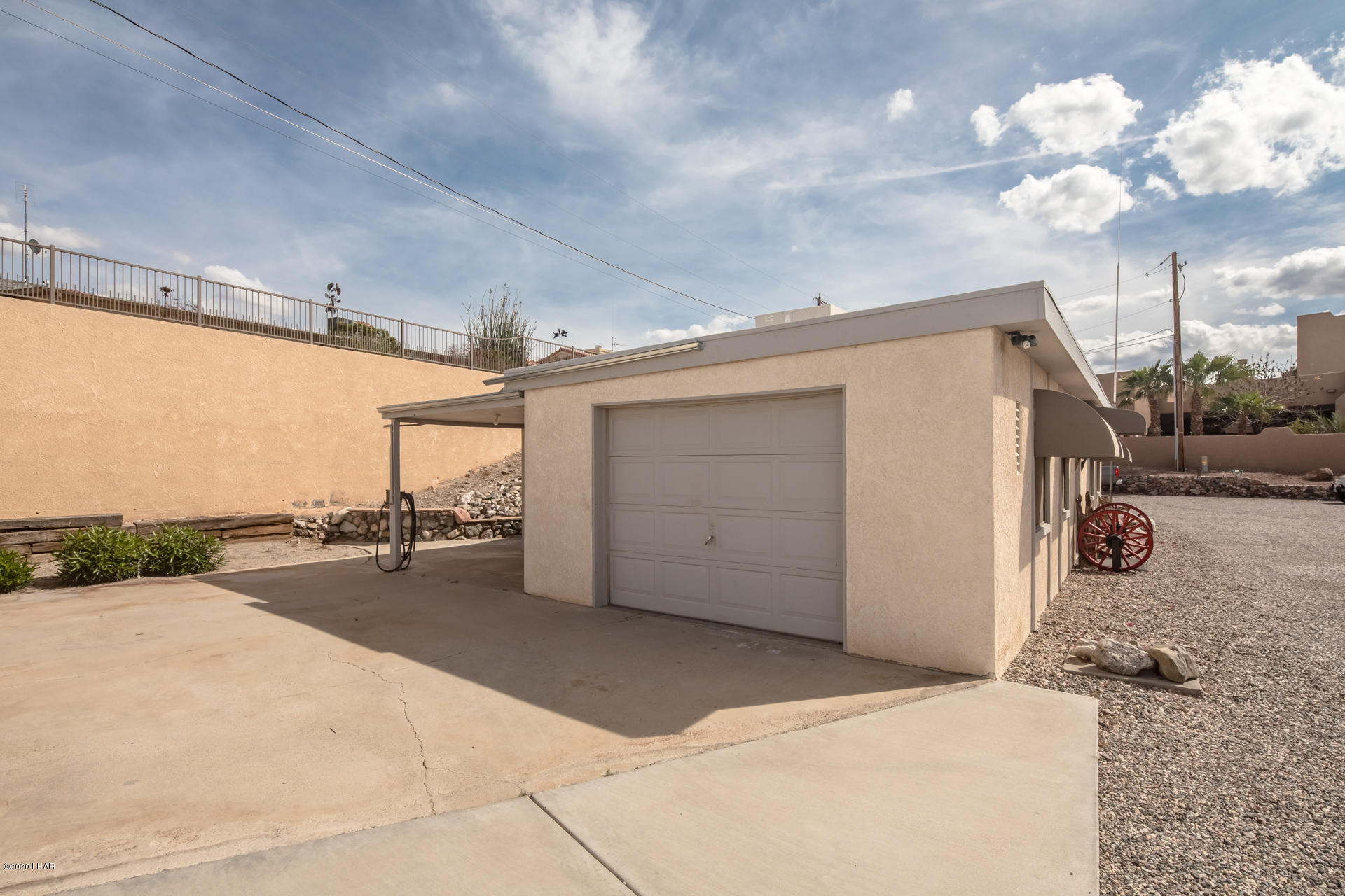 1340 London Bridge Road Lake Havasu City, AZ 86404 - Photo 87 of 120 1340LondonBridgeRd_68