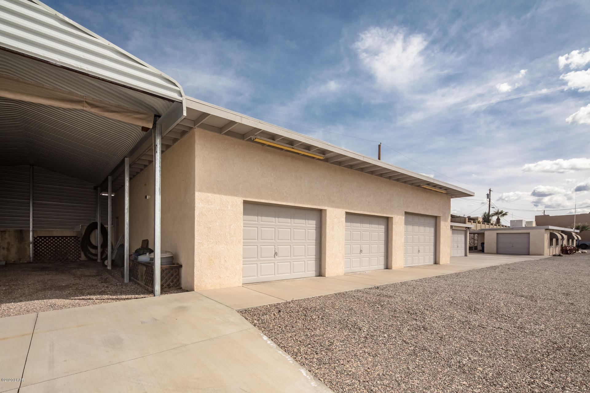 1340 London Bridge Road Lake Havasu City, AZ 86404 - Photo 100 of 120 1340LondonBridgeRd_82