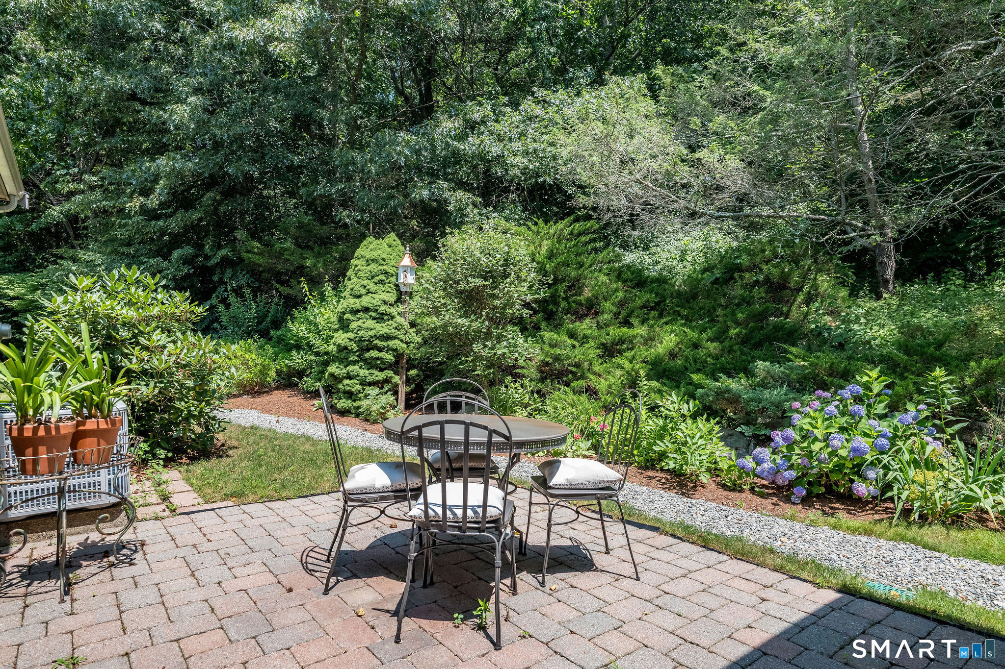 40 Hampshire Road, Unit 40 Madison, CT 06443 - Photo 16 of 32